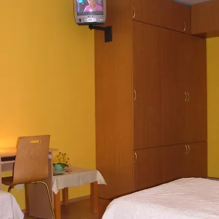 Pod Brzozami بوزنان