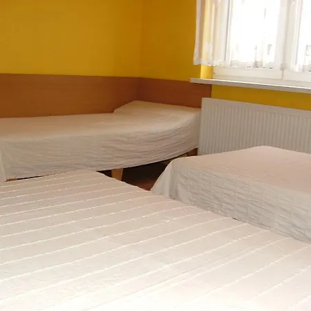 فندق مبيت وإفطار Pod Brzozami