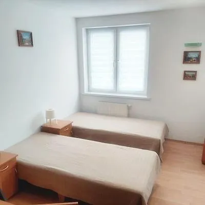 Pod Brzozami לינה וארוחת בוקר 3*