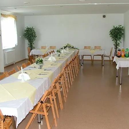 Pod Brzozami فندق مبيت وإفطار 3*