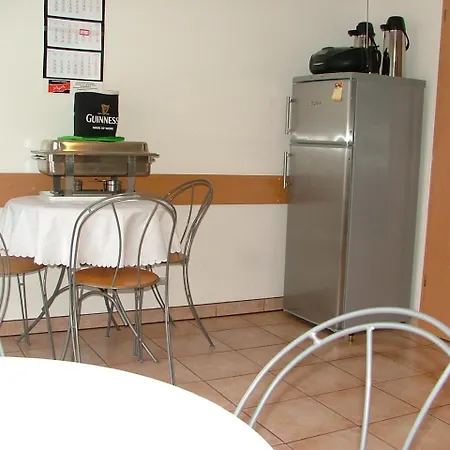 فندق مبيت وإفطار Pod Brzozami 3*