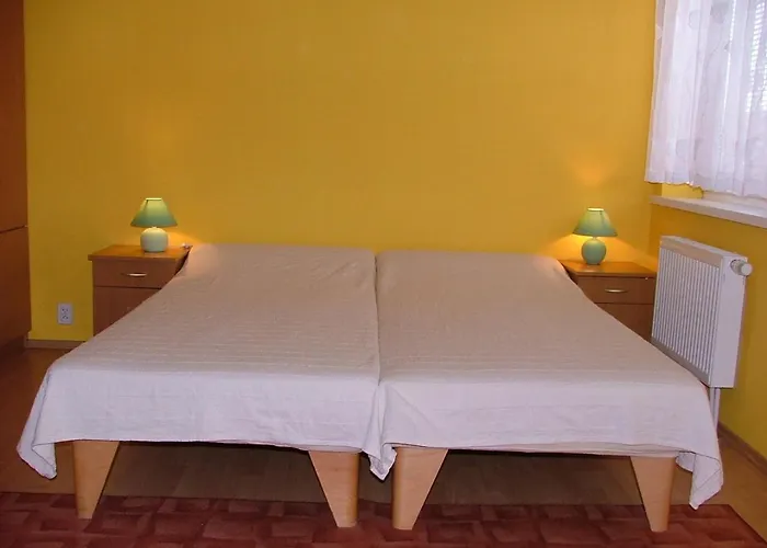 Bed & Breakfast Pod Brzozami 3*