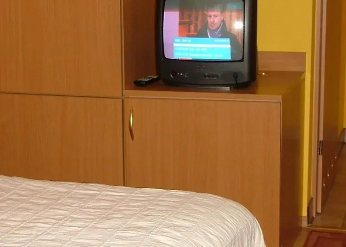 Bed & Breakfast Pod Brzozami 3*